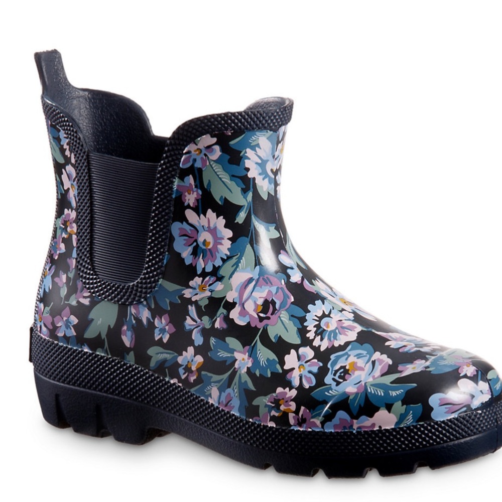 Vera Bradley Rain Boots by Totes. Size 7